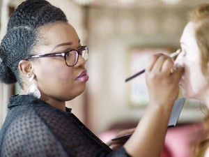 Tiwa Lawrence is a make-up artist serving brides and bridesmaids throughout North Carolina, the United States and is available for destination weddings. 